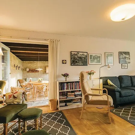 Cozy In With Kitchen Hébergement de vacances *